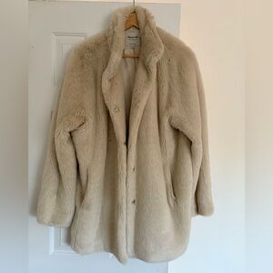 Absolutely stunning Madewell faux fur cream jacket in excellent condition